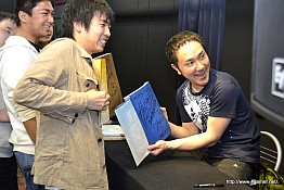 画像ギャラリー No.060のサムネイル画像 / 「Solatorobo」完全設定資料集Vol.3はサントラ完全版や単行本が付く豪華仕様に。Vol.1＆Vol.2のサイン会＆プレゼント抽選会の模様をレポート