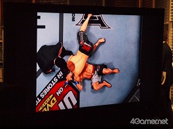 画像ギャラリー No.008のサムネイル画像 / 五味隆典選手と須藤元気さんが「UFC Undisputed 2010」で直接対決！　果たして軍配は……？