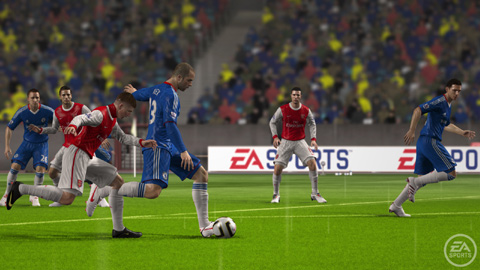 画像ギャラリー No.001のサムネイル画像 / 「FIFA 11 ワールドクラスサッカー」発売を記念して，日本代表前監督，岡田武史氏が世界選抜チームを結成