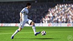 画像ギャラリー No.019のサムネイル画像 / 「FIFA 11 ワールドクラスサッカー」発売を記念して，日本代表前監督，岡田武史氏が世界選抜チームを結成