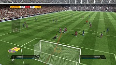 画像ギャラリー No.035のサムネイル画像 / 「FIFA 11 ワールドクラスサッカー」発売を記念して，日本代表前監督，岡田武史氏が世界選抜チームを結成