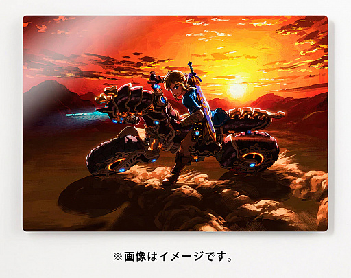 画像ギャラリー No.005のサムネイル画像 / 任天堂，「ゼルダの伝説」に登場する「ハイリアの盾」をモチーフにしたNewニンテンドー2DS LLの予約受付を開始