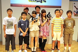 画像ギャラリー No.022のサムネイル画像 / AKB48の石田晴香さんがマルチプレイ大会に参戦！　開発チーム念願の初イベントとなった「パタポン祭」レポート