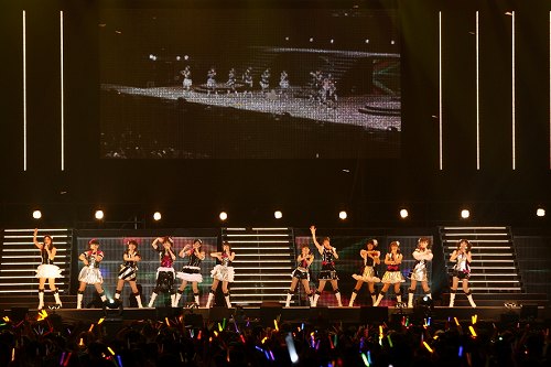 画像ギャラリー No.005のサムネイル画像 / 「THE IDOLM＠STER 5th ANNIVERSARY The world is all one!!」レポート：初日の「アイドルマスター2」発表のほか，2日目だけの新情報お披露目や雪歩役声優の交代発表も