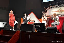 画像ギャラリー No.014のサムネイル画像 / 「テイルズ オブ」シリーズ15周年にふさわしい豪華声優陣によるライブスキットや，BACK-ON＆Meさんのライブで大いに盛り上がった，「テイルズ オブ フェスティバル 2011」の5月29日昼公演をレポート