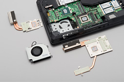 画像ギャラリー No.011のサムネイル画像 / 【PR】足りないものなどない。MSIの「GT70-2OD」は，真のオールインワンゲーマー向けノートPCだ
