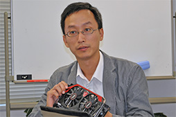 画像ギャラリー No.009のサムネイル画像 / MSI，Radeon R9 280X/270X搭載カード3製品を発表。メディア向けラウンドテーブルで同社製グラフィックスカード独自の特徴をアピール