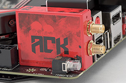 画像ギャラリー No.019のサムネイル画像 / 「Z170A GAMING M9 ACK」を細かくチェック。MSIのゲーマー向けハイエンドZ170マザーボード，その価値は？