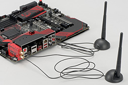 画像ギャラリー No.021のサムネイル画像 / 「Z170A GAMING M9 ACK」を細かくチェック。MSIのゲーマー向けハイエンドZ170マザーボード，その価値は？