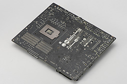 画像ギャラリー No.038のサムネイル画像 / 「Z170A GAMING M9 ACK」を細かくチェック。MSIのゲーマー向けハイエンドZ170マザーボード，その価値は？