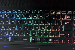 画像ギャラリー No.016のサムネイル画像 / デスクトップPC向けGTX 980搭載のMSI製ノートPC「GT72S 6QF-019JP」。日本市場割り当て分最後の1台を，販売開始前に動かしてみた
