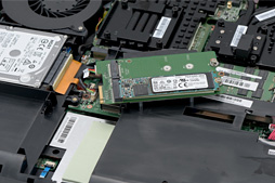 画像ギャラリー No.036のサムネイル画像 / デスクトップPC向けGTX 980搭載のMSI製ノートPC「GT72S 6QF-019JP」。日本市場割り当て分最後の1台を，販売開始前に動かしてみた