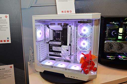 画像ギャラリー No.020のサムネイル画像 / 2024年のMSIは，Core Ultra搭載ノートや有機ELディスプレイに注力。新製品をまとめて紹介