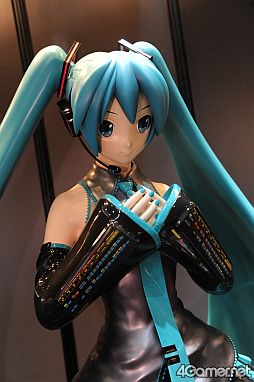 画像ギャラリー No.379のサムネイル画像 / 最新アニメからリラックマまで。フィギュアやグッズがずらりと並んだ，「第27回プライズフェア」フォトレポート