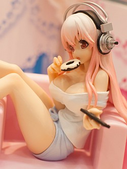 画像ギャラリー No.024のサムネイル画像 / 「艦これ」「パズドラ」「ラブライブ！」グッズ＆フィギュアが百花繚乱。気になるアイテムがてんこ盛りだった「第35回 プライズフェア」レポート
