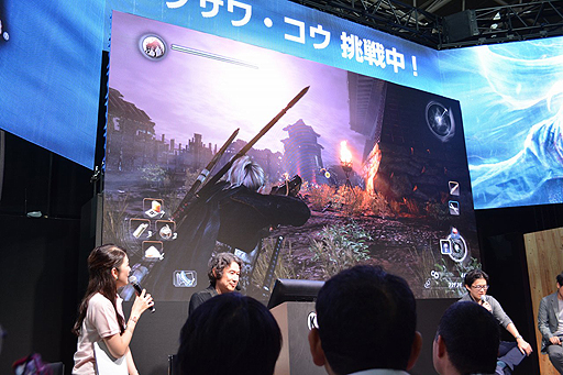 画像ギャラリー No.008のサムネイル画像 / ［TGS 2016］“戦国死にゲー”の「仁王」にシブサワ・コウ氏がチャレンジ。真・シブサワ無双が始まるかと思いきや，悲鳴が響いたステージをレポート