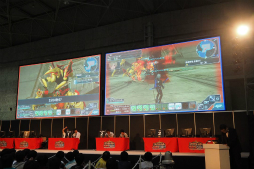 画像ギャラリー No.017のサムネイル画像 / 前回大会の優勝チームも参戦！　PSO2公式全国大会「アークスグランプリ」の大阪大会予選をレポート