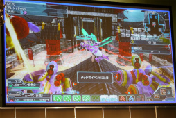 画像ギャラリー No.036のサムネイル画像 / 魔物が棲む（？）PSO2公式全国大会「アークスグランプリ」札幌予選と，会場を盛り上げたコスプレショーの模様をレポート