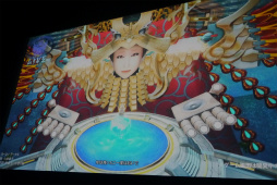 画像ギャラリー No.017のサムネイル画像 / 「PSO2」に小林幸子さんが降臨，メガ幸子と共にフェニックスに乗ってバーチャルライブを披露する。都内で行われた「地球親善大使 就任式」レポート