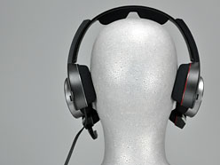 画像ギャラリー No.009のサムネイル画像 / ソニー初のゲーマー向けヘッドセットシステム「DR-GA500」レビュー。総合メーカーの本気は何を生んだか？