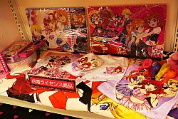 画像ギャラリー No.011のサムネイル画像 / 新作オンラインカードゲーム「Code Colle」など，気になるアイテムがずらり。「2012 タカラトミーグループ新春商談会」レポート