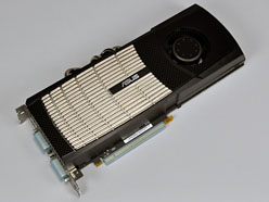 画像ギャラリー No.004のサムネイル画像 / 「GeForce GTX 580」SLIテストレポート。「史上最速のDX11 GPU」2枚差しの効果を確認する