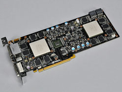 画像ギャラリー No.014のサムネイル画像 / 「GeForce GTX 590」レビュー。1枚にフルスペックFermiを2基搭載して，世界最速シングルカードは誕生したか
