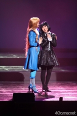 画像ギャラリー No.024のサムネイル画像 / 巴里花組と紐育星組のメンバーシャッフルも？　ライブイベント「サクラ大戦 巴里花組＆紐育星組ライブ2010 〜可憐な花々 煌めく星々〜」ゲネプロの模様をレポート　※写真追加