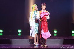画像ギャラリー No.030のサムネイル画像 / 巴里花組と紐育星組のメンバーシャッフルも？　ライブイベント「サクラ大戦 巴里花組＆紐育星組ライブ2010 〜可憐な花々 煌めく星々〜」ゲネプロの模様をレポート　※写真追加