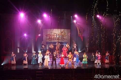 画像ギャラリー No.069のサムネイル画像 / 巴里花組と紐育星組のメンバーシャッフルも？　ライブイベント「サクラ大戦 巴里花組＆紐育星組ライブ2010 〜可憐な花々 煌めく星々〜」ゲネプロの模様をレポート　※写真追加