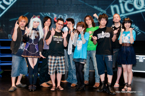 画像ギャラリー No.015のサムネイル画像 / “ファルコムjdkバンド2011 サマーライブ in ニコファーレ”レポート：jdkバンドおよび柿原徹也さん＆水橋かおりさんへのインタビューも掲載