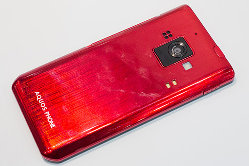 画像ギャラリー No.032のサムネイル画像 / NTTドコモ，「GALAXY S III α」「AQUOS PHONE ZETA」など2012年冬モデルスマートフォン10製品を発表。すべてが下り最大100Mbpsの「Xi」に対応