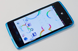 画像ギャラリー No.054のサムネイル画像 / NTTドコモ，「GALAXY S III α」「AQUOS PHONE ZETA」など2012年冬モデルスマートフォン10製品を発表。すべてが下り最大100Mbpsの「Xi」に対応