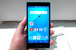 画像ギャラリー No.005のサムネイル画像 / 「Xperia Z5」シリーズ3製品に「Nexus 5X」も。ドコモ，2015〜16年冬春モデルのスマートフォン10製品を発表