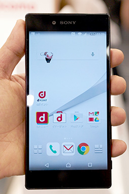 画像ギャラリー No.006のサムネイル画像 / Xperia Z5三兄弟や「Nexus 5X」の性能と発熱を「デレステ」で検証。NTTドコモ2015〜16年冬春モデルテストレポート前編