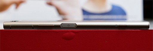 画像ギャラリー No.016のサムネイル画像 / 「Xperia XZ1」&「Xperia XZ1 Compact」テストレポート。Snapdragon 835採用でパワーアップした2017年冬モデルを試す