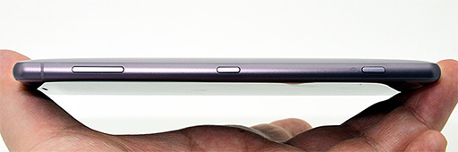 画像ギャラリー No.011のサムネイル画像 / ソニーの新ハイエンドスマートフォン「Xperia XZ2」＆「Xperia XZ2 Compact」実機レポート。二眼式カメラの採用は次世代モデルまでおあずけ？