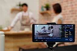 画像ギャラリー No.013のサムネイル画像 / ブランド復活の狼煙となるか？ ソニーの次世代スマホ「Xperia 1」体験会レポート。新しいゲーム機能「Game enhancer」も触ってみた