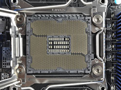 画像ギャラリー No.007のサムネイル画像 / 「Core i7-3960X＆3930K」レビュー。LGA2011の「Sandy Bridge-E」は，ハイエンドPC環境に何をもたらすか