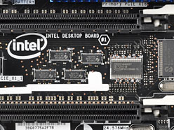 画像ギャラリー No.032のサムネイル画像 / 「Core i7-3960X＆3930K」レビュー。LGA2011の「Sandy Bridge-E」は，ハイエンドPC環境に何をもたらすか