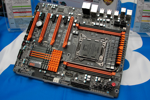 画像ギャラリー No.009のサムネイル画像 / GIGA-BYTE，ゲーマー向け「G1-Killer」シリーズのX79マザーを発表。2万5000円前後で4-wayマルチGPUに対応するモデルも