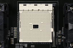 画像ギャラリー No.024のサムネイル画像 / 【PR】AMDが熱い！ 競合を圧倒する「A10-5800K」APUと「Radeon HD 7790」GPUが2013年春のベストチョイスだ