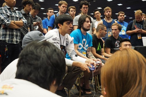 画像ギャラリー No.014のサムネイル画像 / ［EVO2014］ときど選手の活躍なるか。「KOF XIII」決勝を含む「Evolution 2014」2日目まとめ。「UMvC3」「BBCP」などの予選にも注目