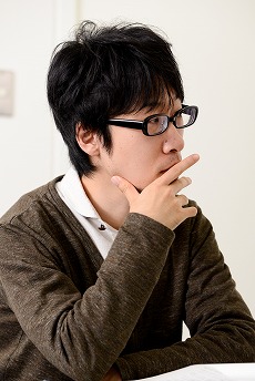 画像ギャラリー No.002のサムネイル画像 / “重力対談”が実現！ 「サカサマのパテマ」吉浦康裕氏と「GRAVITY DAZE」外山圭一郎氏が，ゲームや映画についてトコトン語り合った