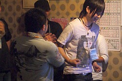 画像ギャラリー No.008のサムネイル画像 / 世界暫定王者クソル選手を倒すのは誰だ。大阪で開催された「UMvC3」の祭典「KVO2012」＆「KVO x GODSGARDEN」レポート