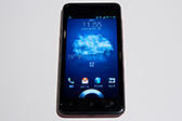 画像ギャラリー No.007のサムネイル画像 / HTC，WiMAXやおサイフ，ワンセグ対応のAndroid 4.0スマートフォン「HTC J」を発表。auから発売へ