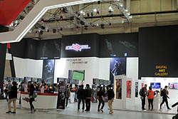 画像ギャラリー No.002のサムネイル画像 / ［G-Star 2011］NeowizのSF TPS「DIZZEL」を体験プレイ。“鬼ごっこ”風のモード「追撃戦」は味方と協力して相手をハメるのが醍醐味