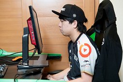 画像ギャラリー No.005のサムネイル画像 / 【PR】「Elgato Gaming」のゲーム実況製品の魅力を，プロチーム「SCARZ」に聞く。連載第1回は低遅延のキャプチャデバイス「HD60 S」