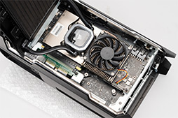 画像ギャラリー No.021のサムネイル画像 / 【PR】コンパクトで静音なゲームPC「CORSAIR ONE i160」は，4Kゲーム時代に最適なゲームマシンだ