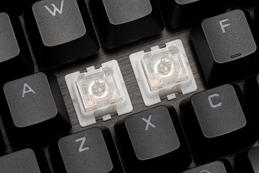 画像ギャラリー No.008のサムネイル画像 / 【PR】Corsairの新型キーボード「K60 RGB PRO SE」は，CHERRY VIOLAスイッチ採用でCherry MXの打鍵感を手頃な価格で実現